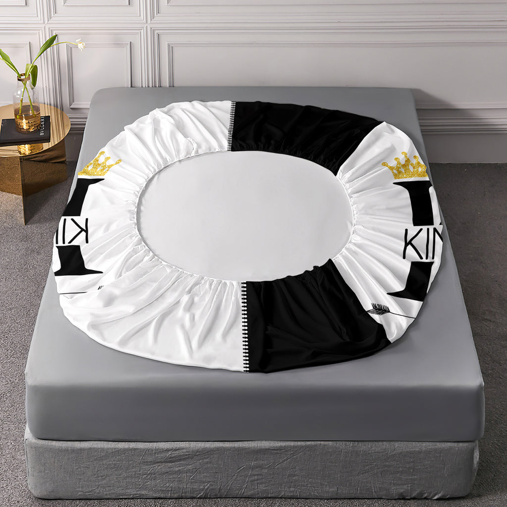 3pcs King Queen Couple Bedding Fitted Sheets Set Black White Printed Bed Sheet Set for BedroomDormitory and Guest Room DecorationKing and Queen Crown Pattern Bedding Set1 Fitted Sheet+2 Pillowcases without core